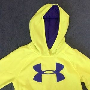 Under Armour Sweatshirt